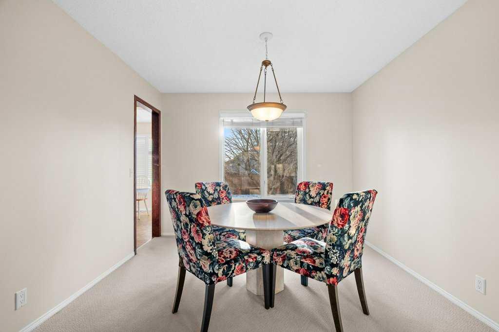 63 Douglas Park Boulevard SE