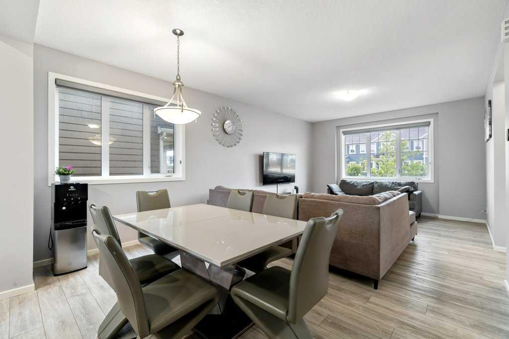 344 Yorkville Avenue SW
