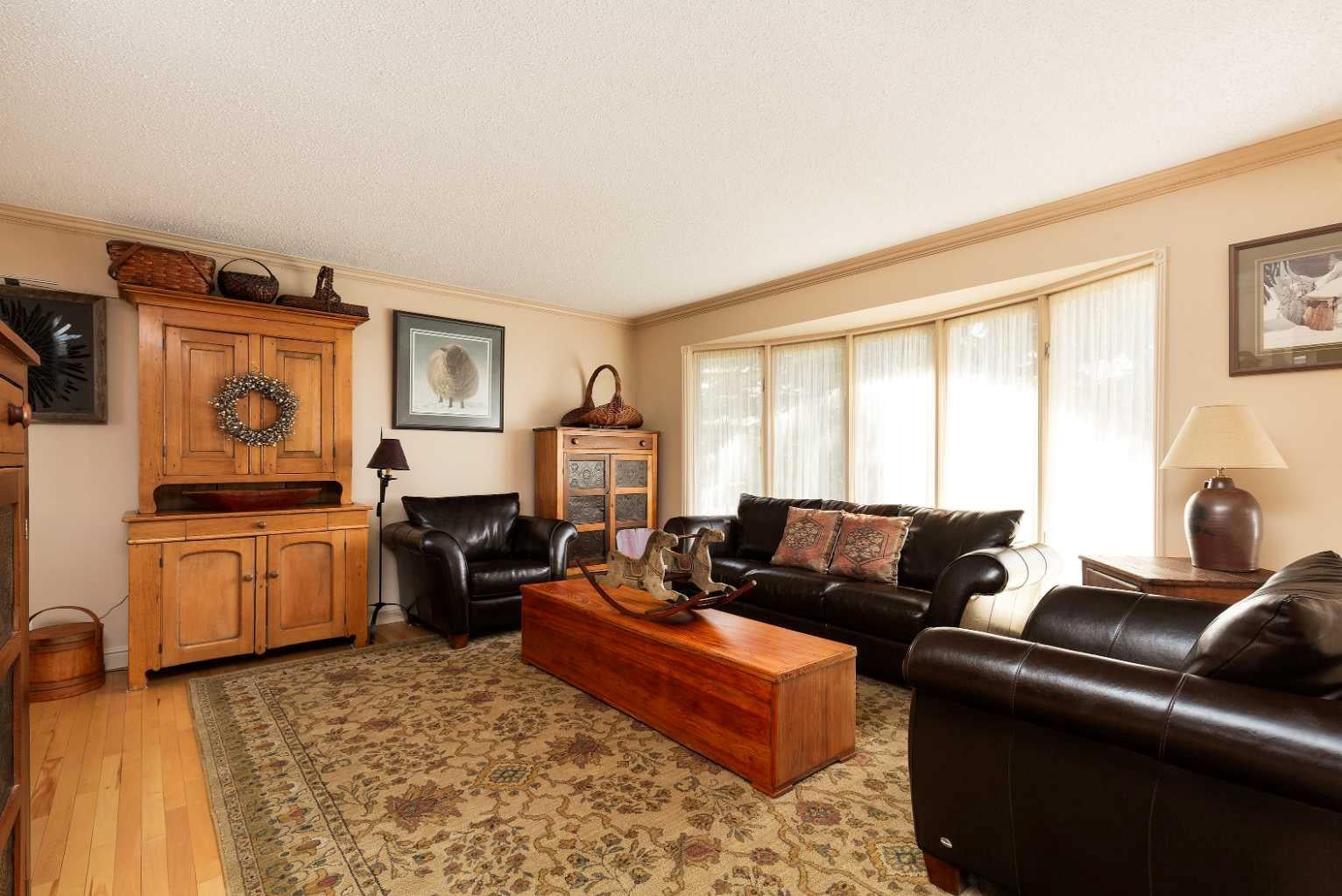 41 Simon Fraser Boulevard