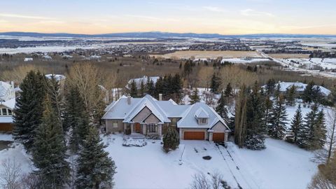 405 Pinnacle Ridge Place SW Rural Rocky View County AB T3Z 3N8