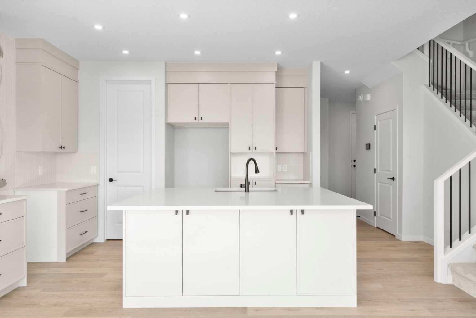 270 West Grove Lane SW