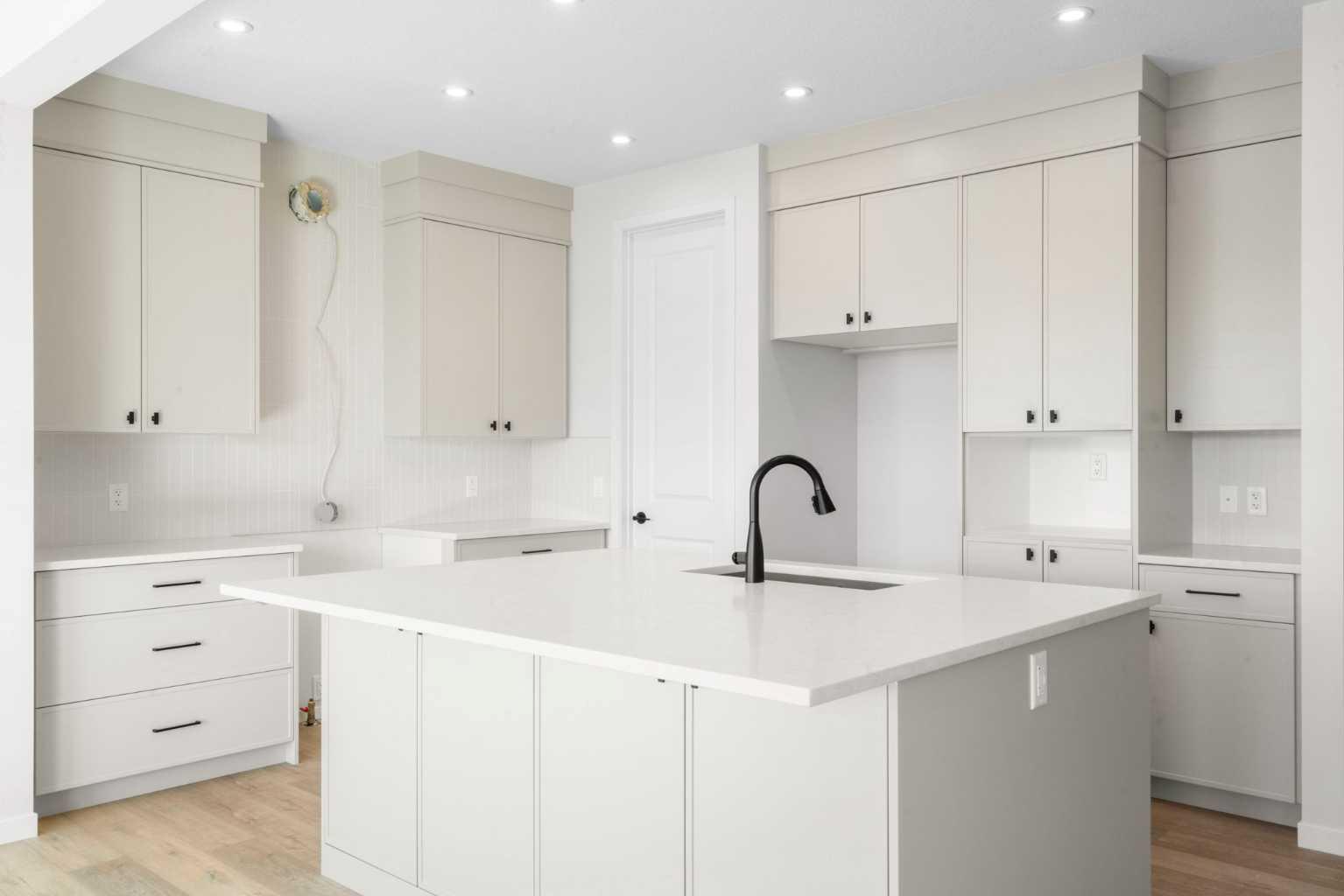 270 West Grove Lane SW