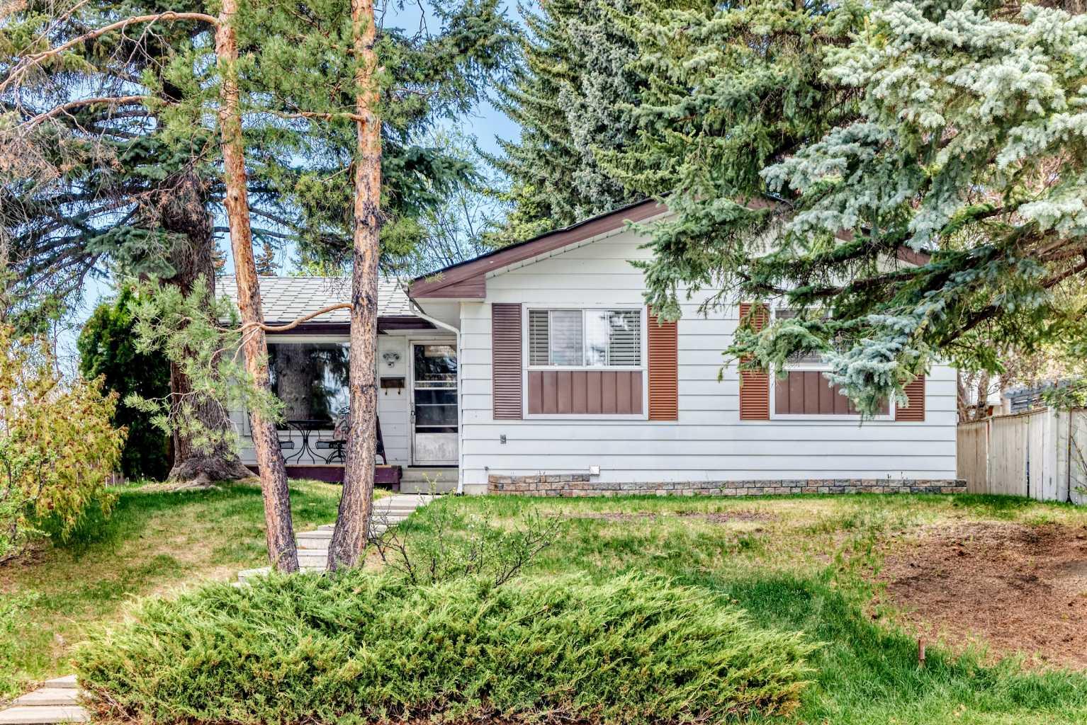 5007 Vallance Crescent NW