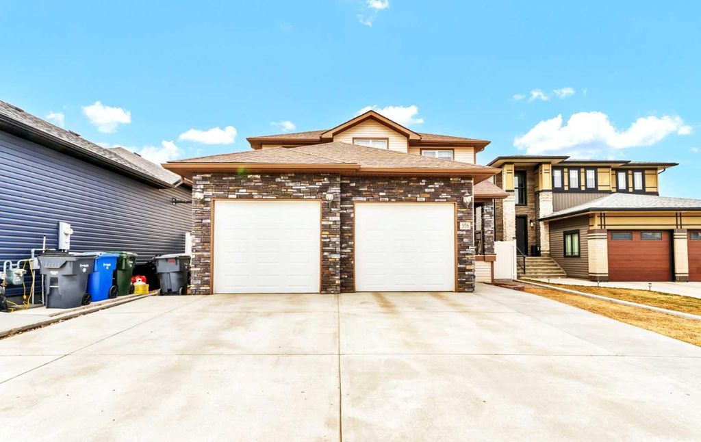 Photo of 356 Somerside Crescent SE, Medicine Hat, AB T1B 0N3 (MLS # A2289801)