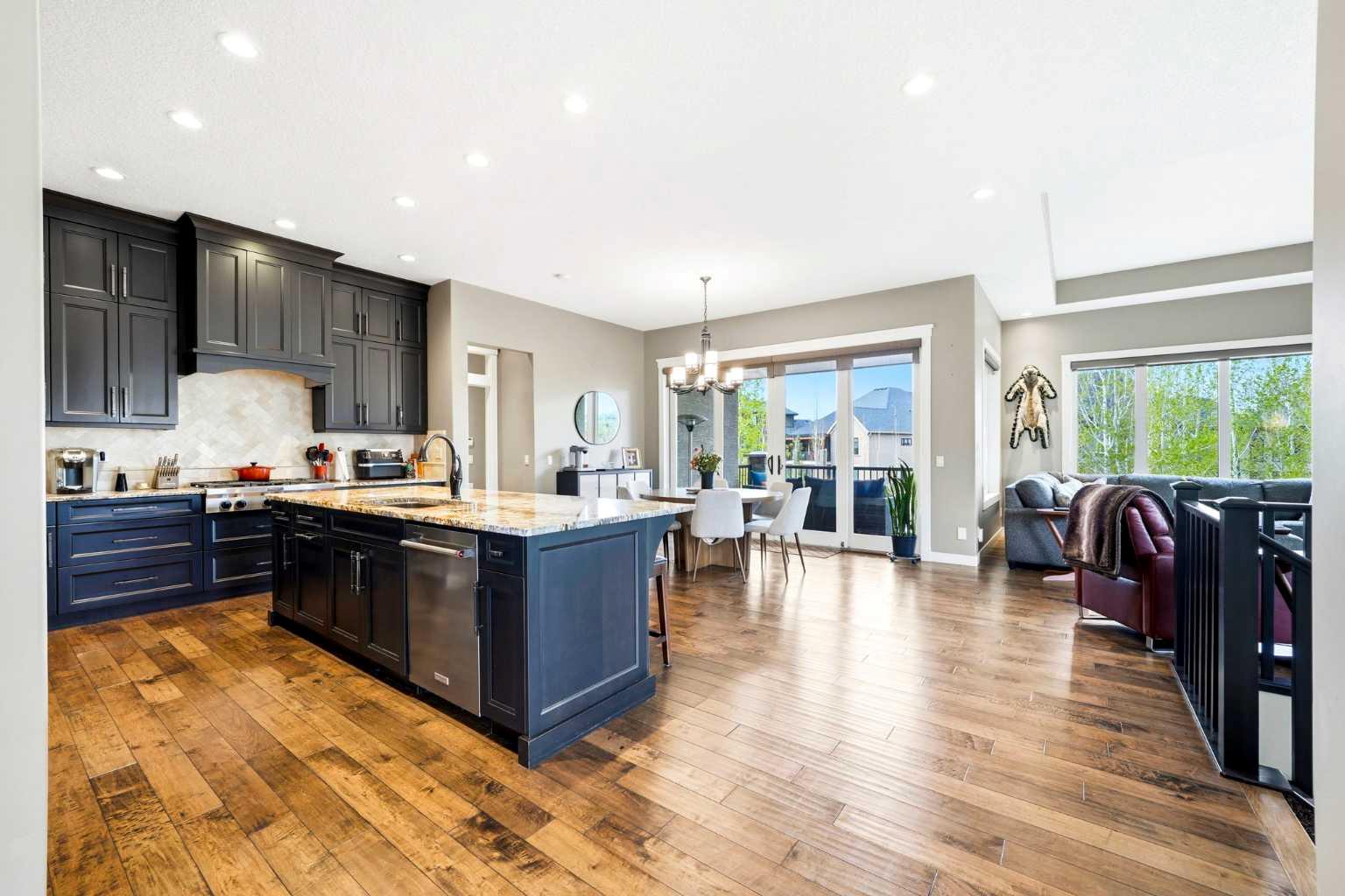 45 Cranbrook Heights SE