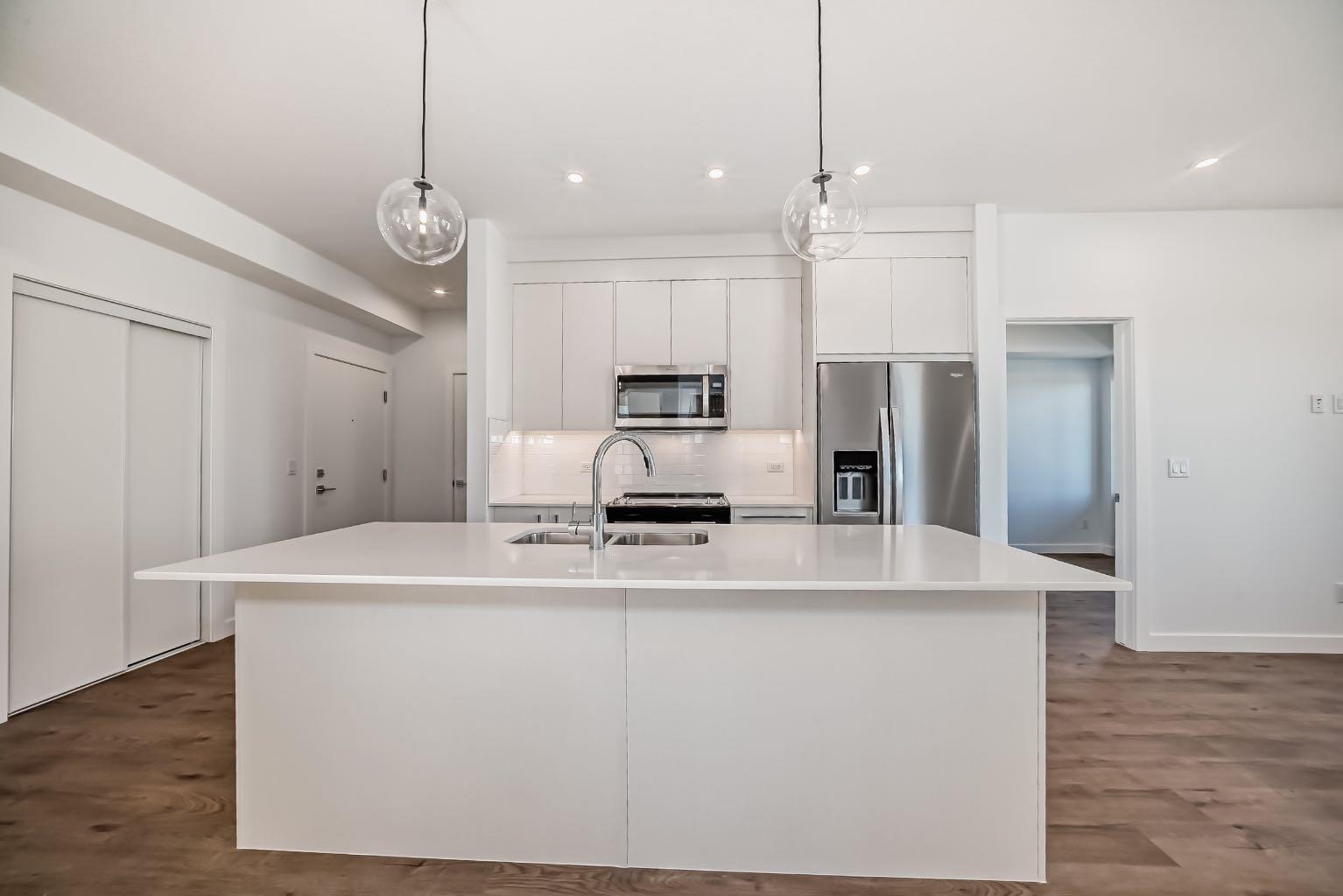 395 Skyview Parkway NE 2205