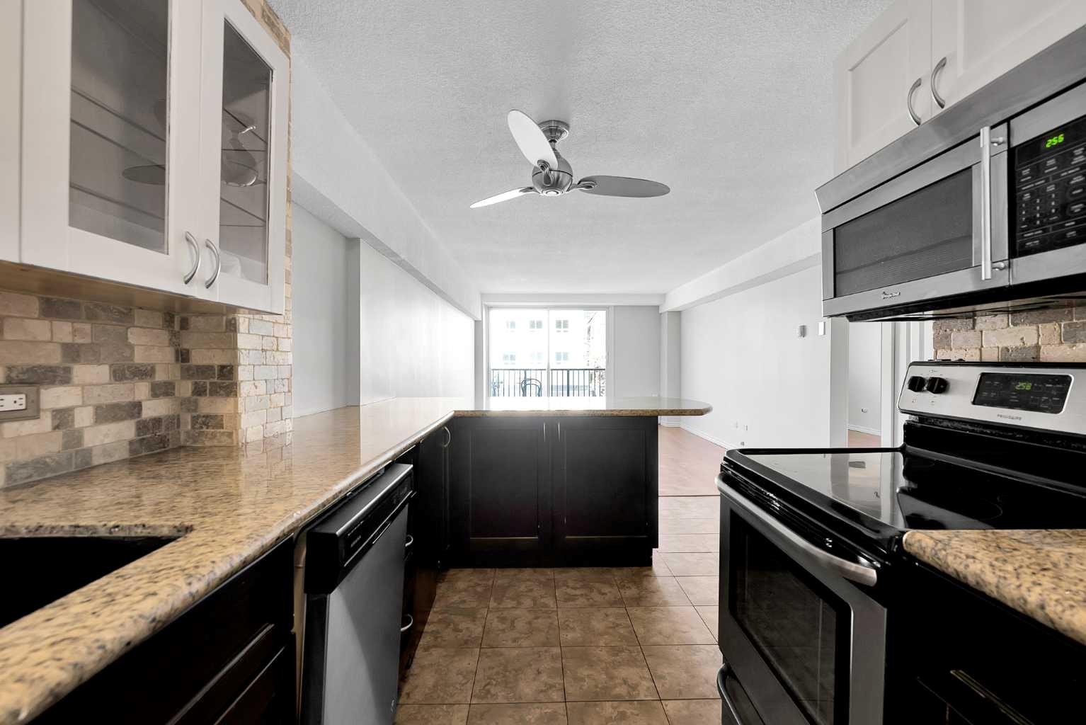 519 17 Avenue SW 210