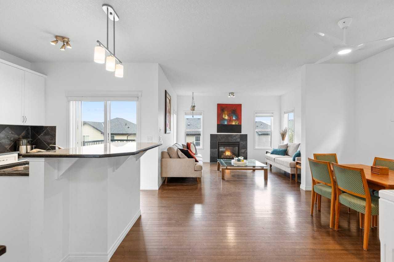 381 Kincora Glen Rise NW