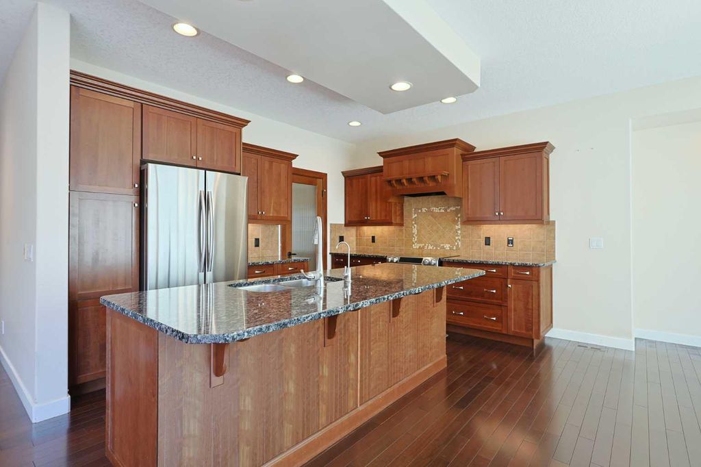 Photo of 55 Tuscany Estates Drive NW, Calgary, AB T3L 2Z7 (MLS # A2275206)