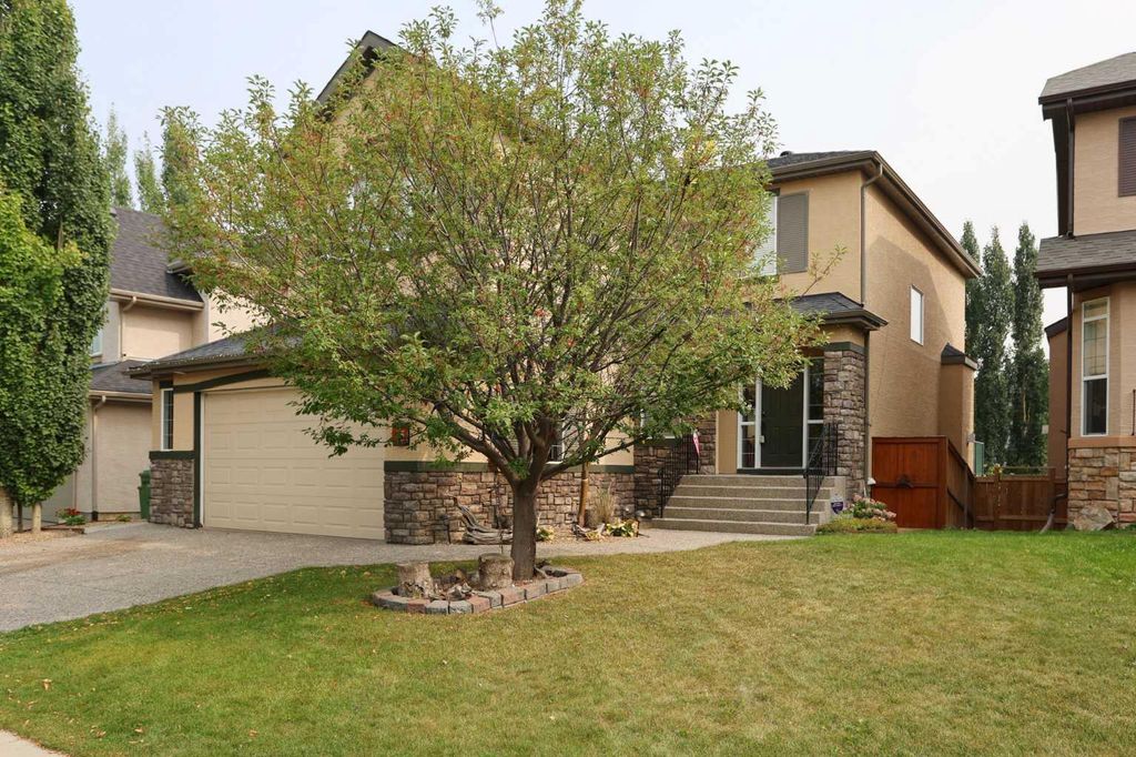 Photo of 55 Tuscany Estates Drive NW, Calgary, AB T3L 2Z7 (MLS # A2275206)