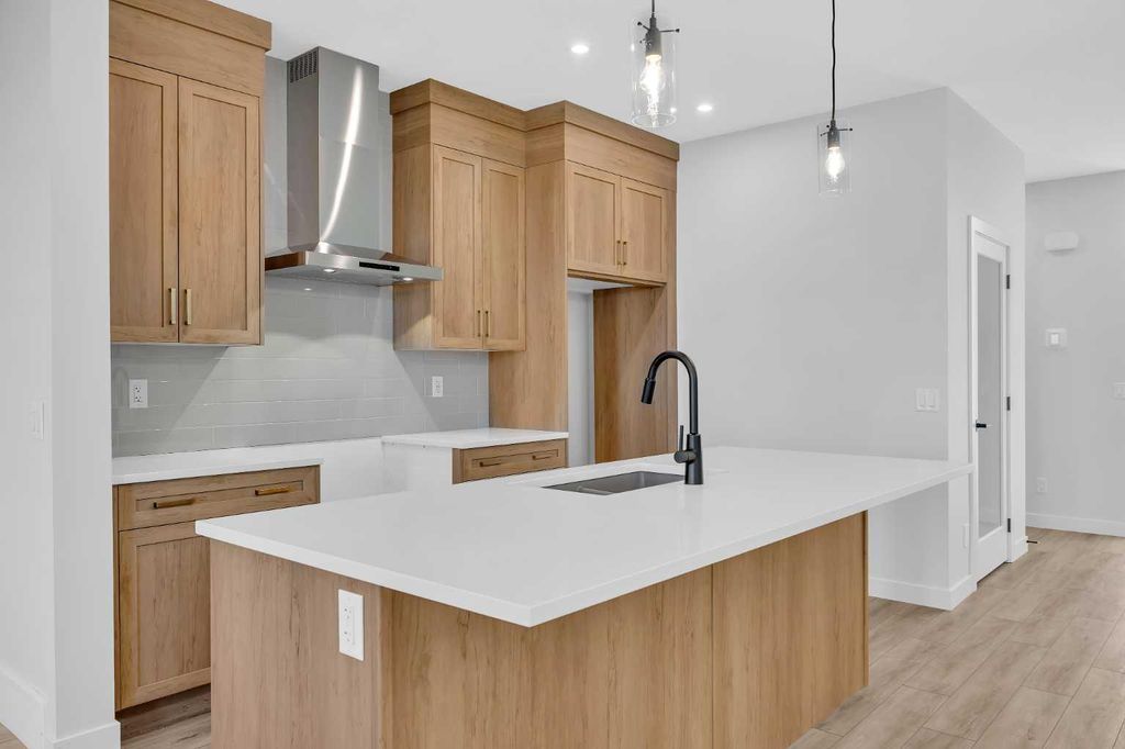 Photo of 26 Versant Path SW, Calgary, AB T2Y 0Z4 (MLS # A2325771)