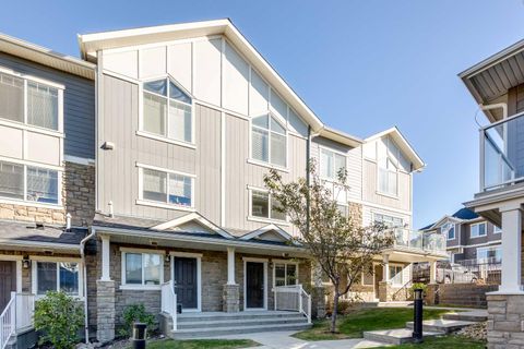 Photo of 107 Evanston Manor NW, Calgary, AB T3P 0R8 (MLS # A2296162)