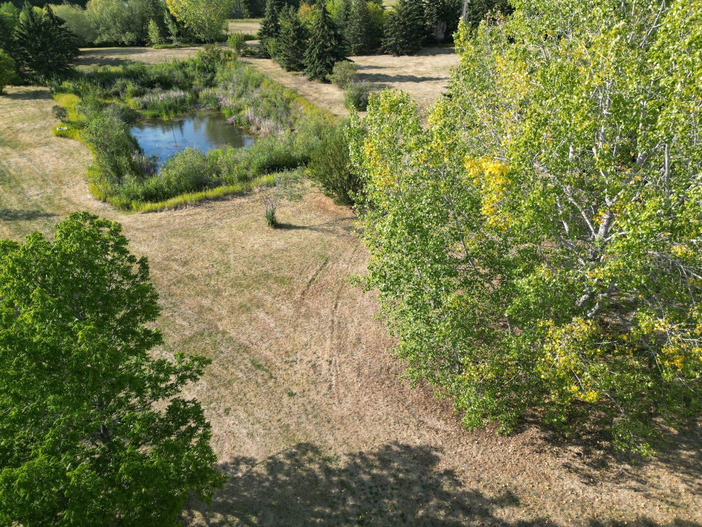 410 11355 640 Township