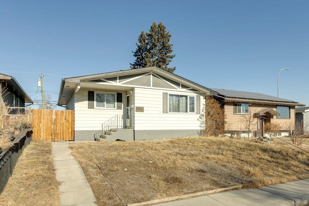 Photo of 3640 Dover Ridge Drive SE, Calgary, AB T2B 2B4 (MLS # A2285580)