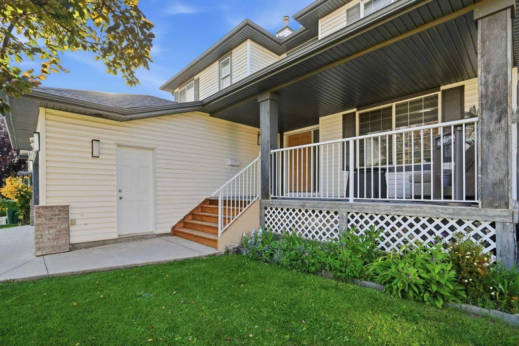Photo of 168 West Creek Crescent, Chestermere, AB T1X 1H3 (MLS # A2340300)