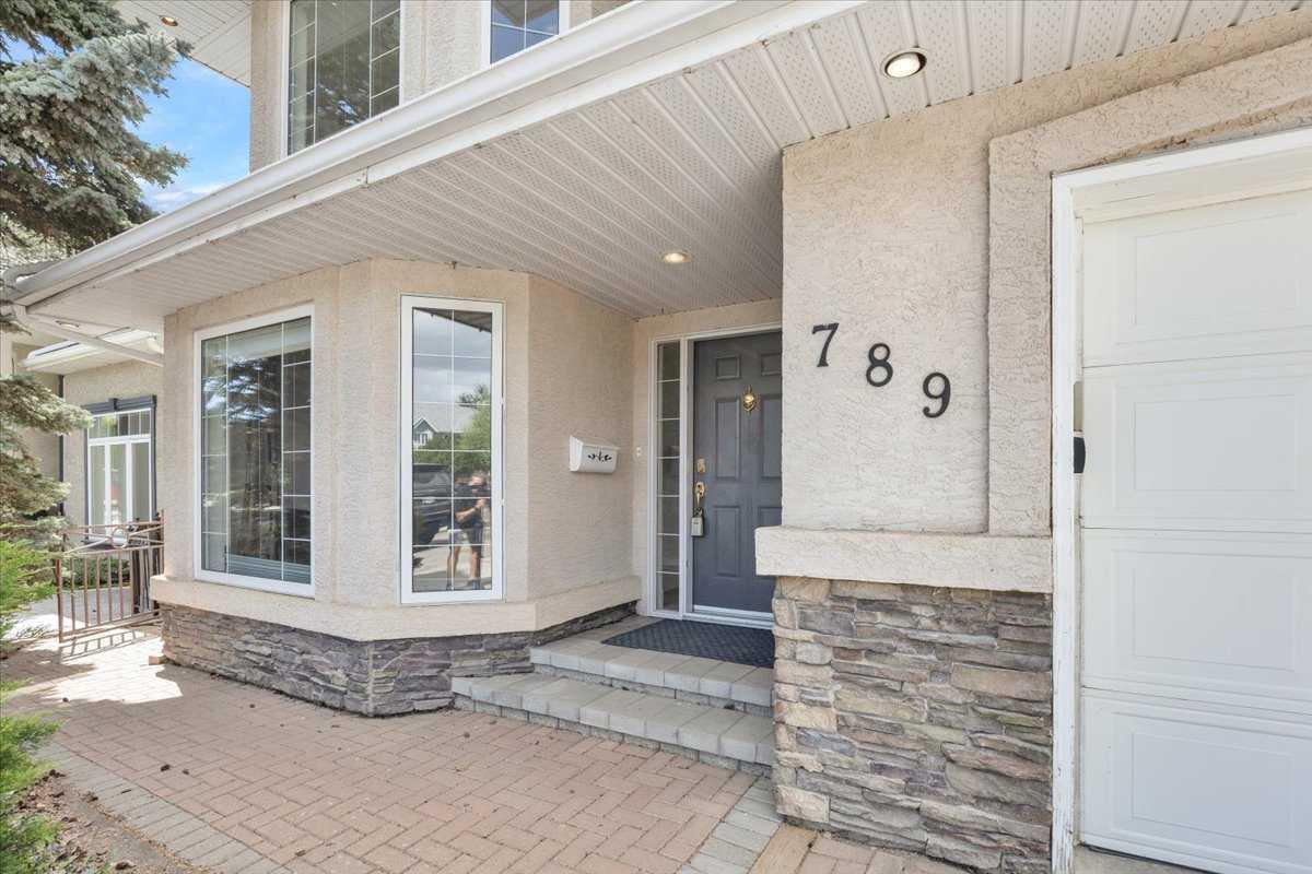 789 East Chestermere Drive