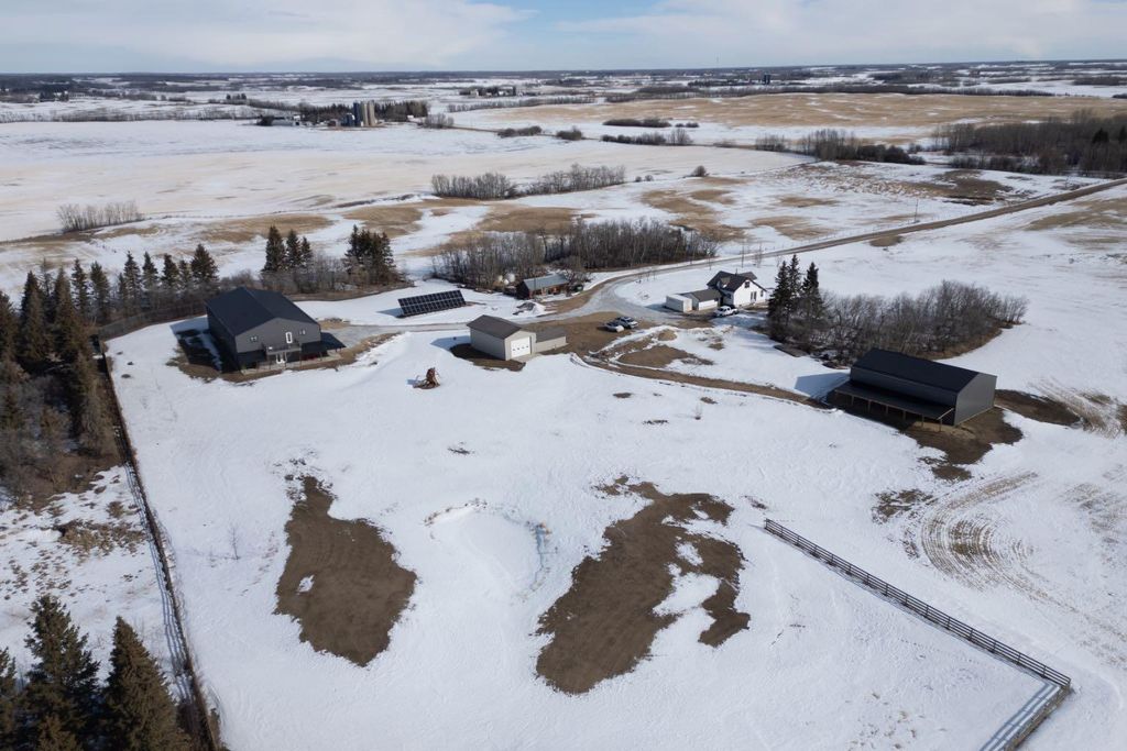 Photo of 49274 Range Road 225, Rural Leduc County, AB T0B 3M3 (MLS # A2295803)