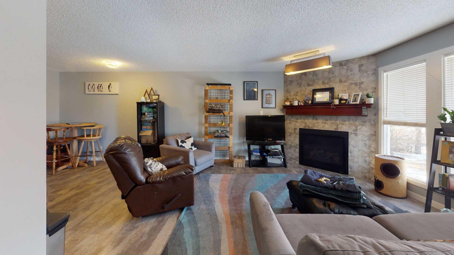 7422 Ogden Road SE