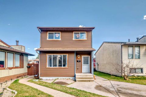 Photo of 148 Pinemill Mews NE, Calgary, AB T1Y 4R6 (MLS # A2217421)