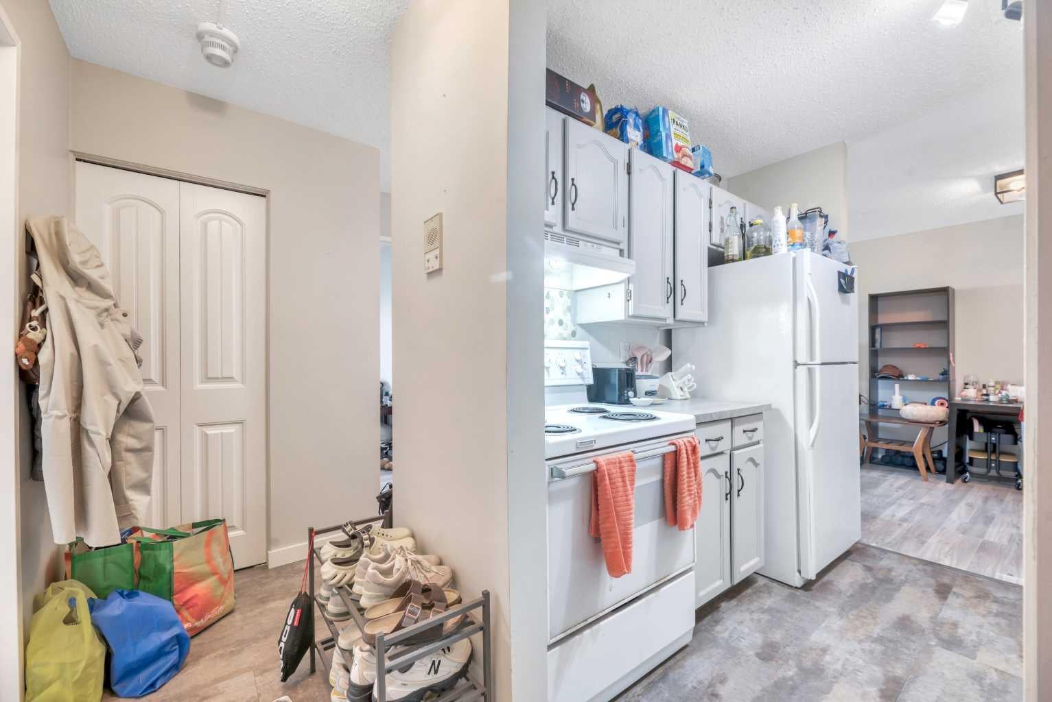 8948 Elbow Drive SW 809