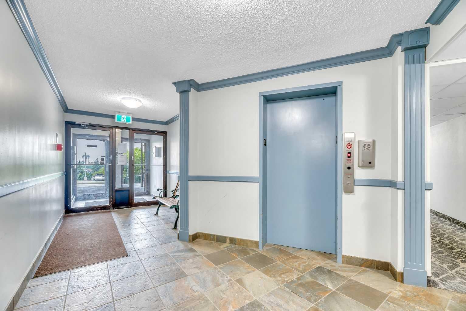 8948 Elbow Drive SW 809