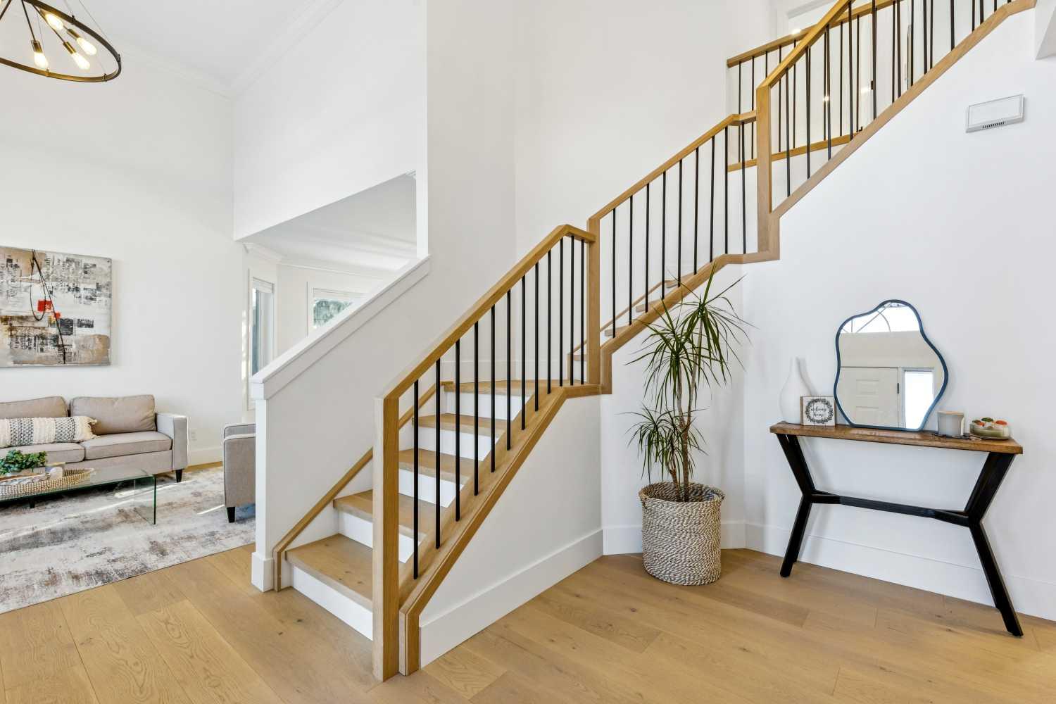 5 Mckenzie Lake Point SE