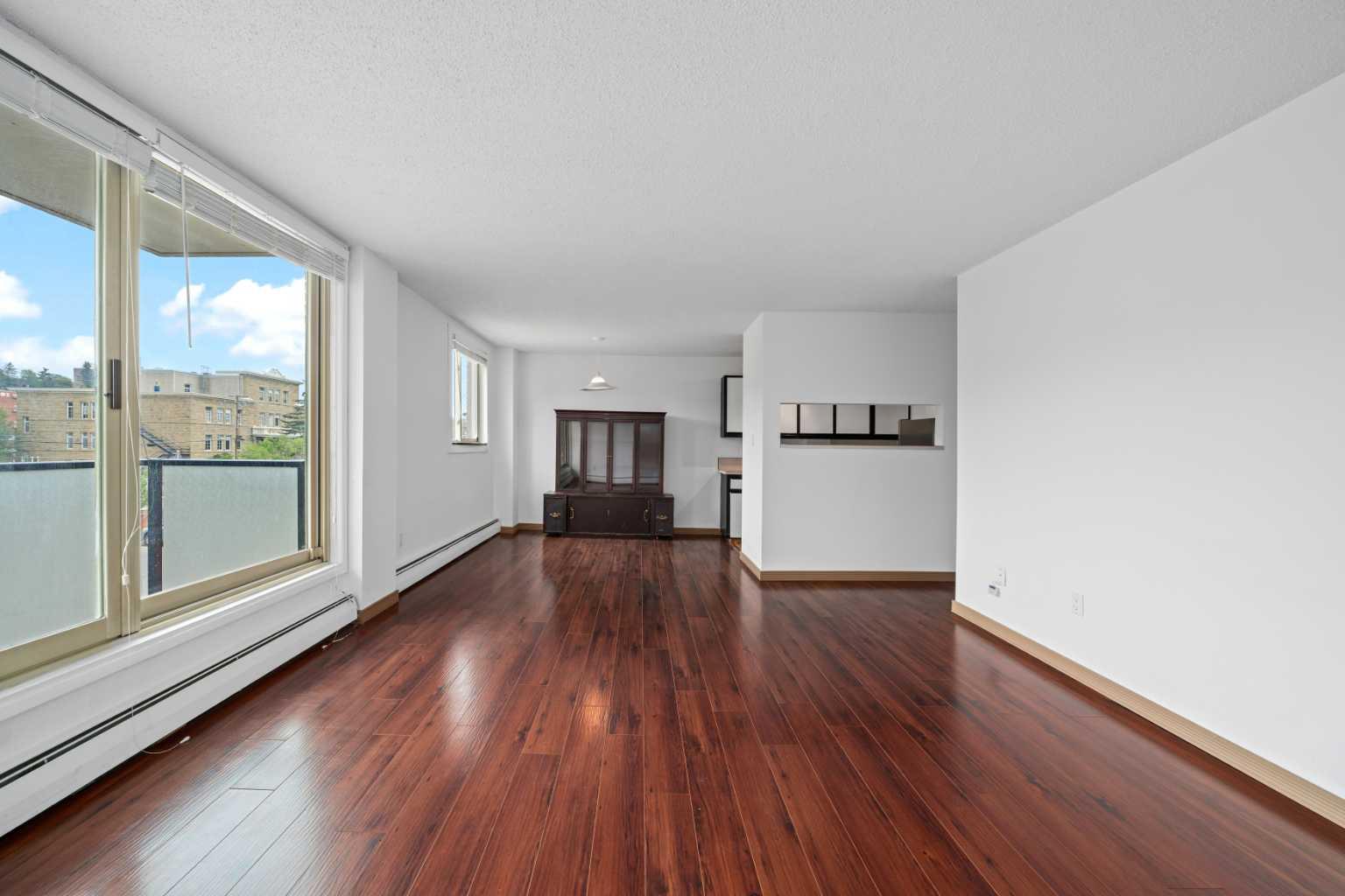 1435 7 Avenue NW 342