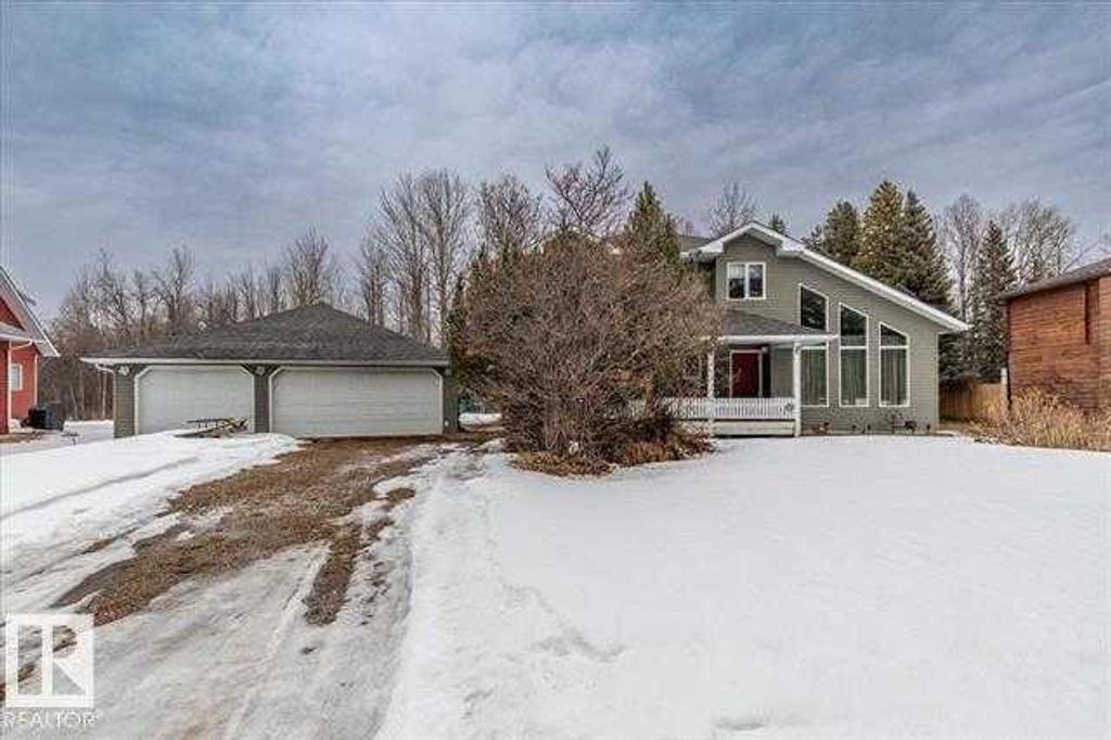 Photo of B20 Golden Crescent, Golden Days, AB T0C 2C0 (MLS # A2295721)