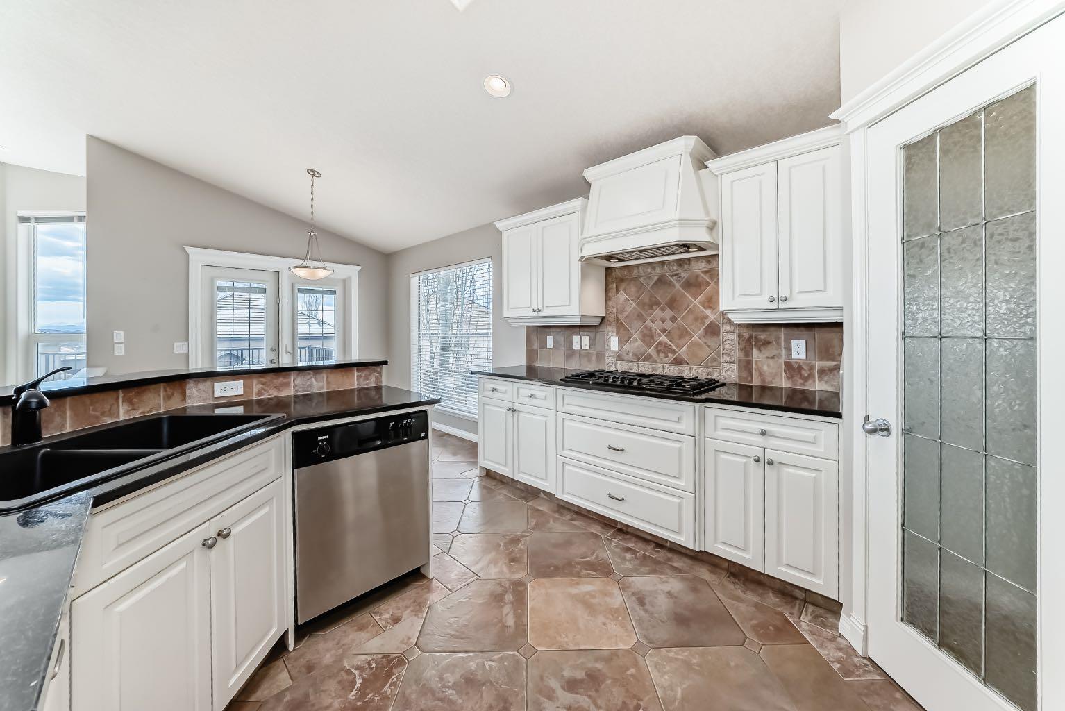 35 Arbour Vista Way NW