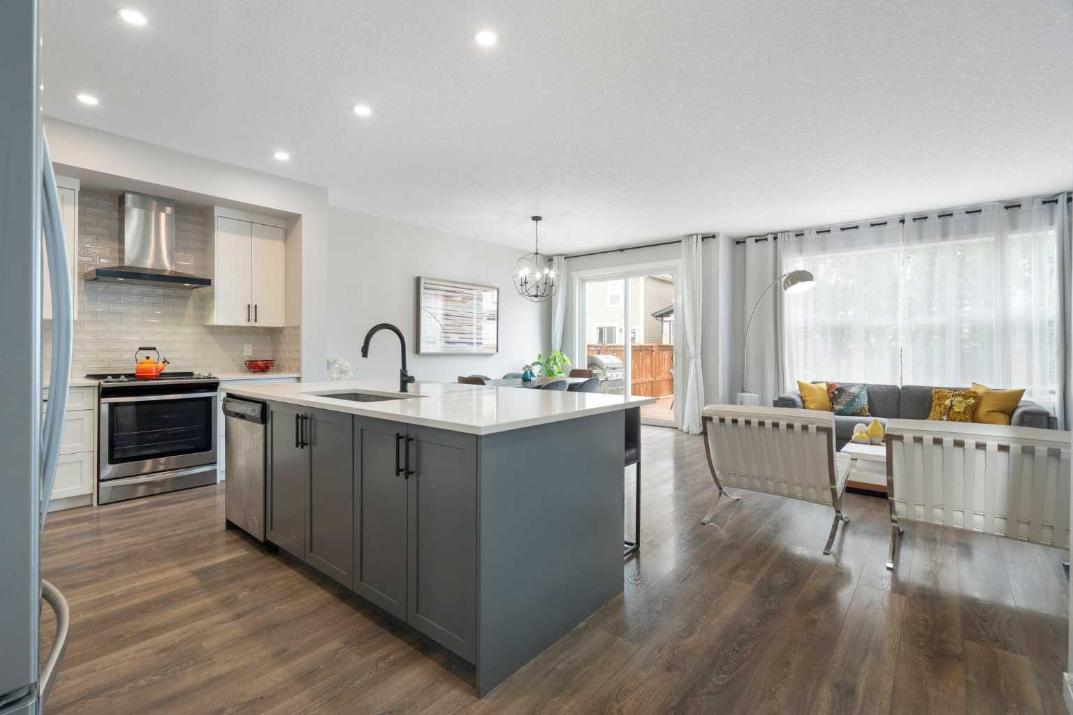 68 Masters Street SE