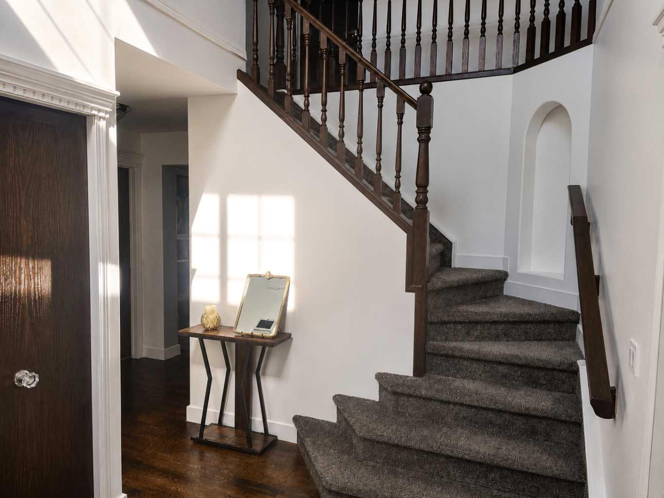 6 Cambria Place
