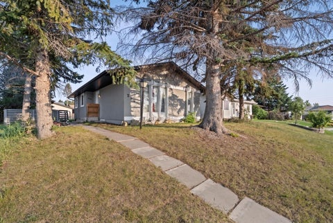 Photo of 259 Manora Crescent NE, Calgary, AB T2A 4S4 (MLS # A2341205)