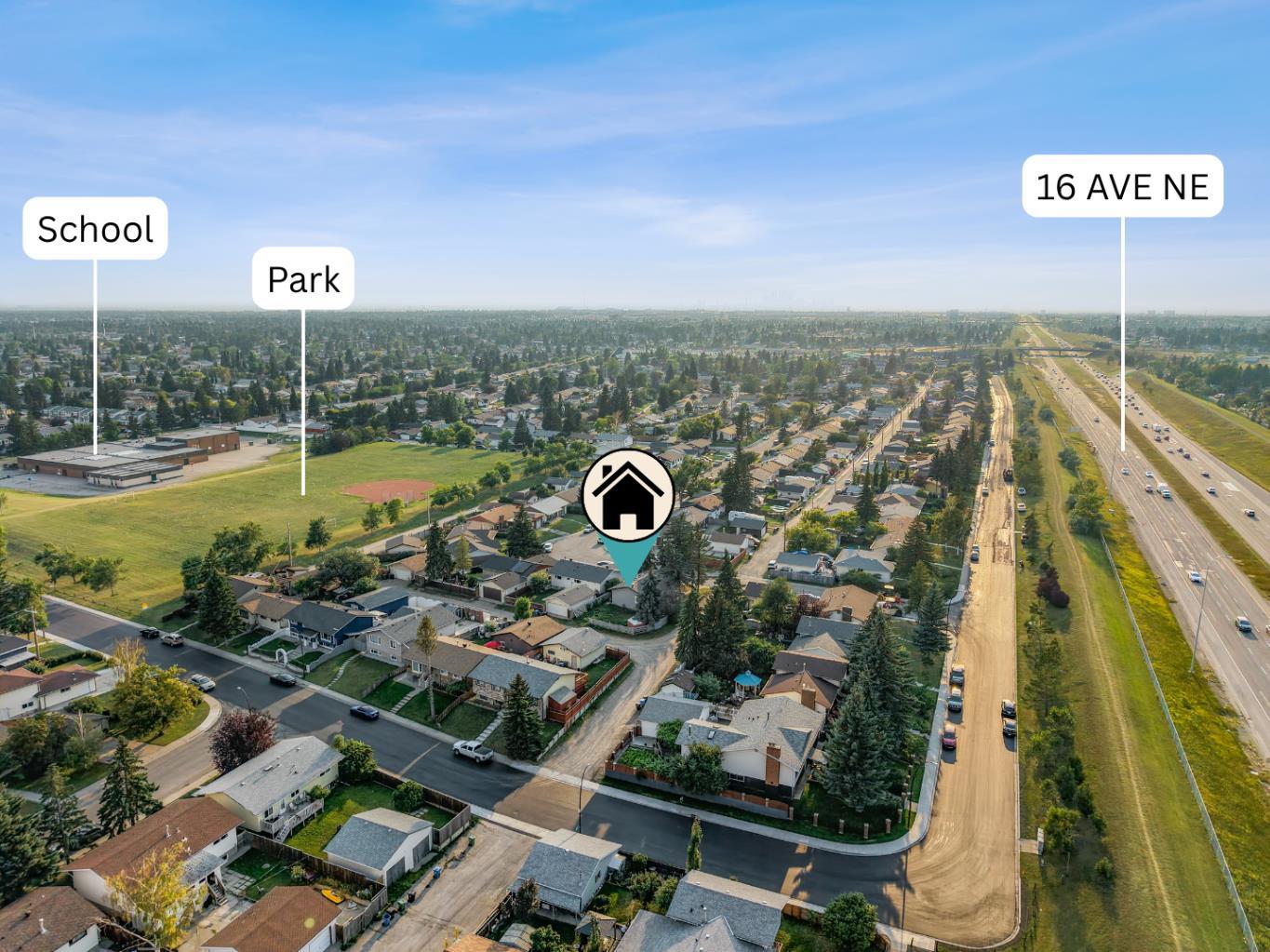 259 Manora Crescent NE