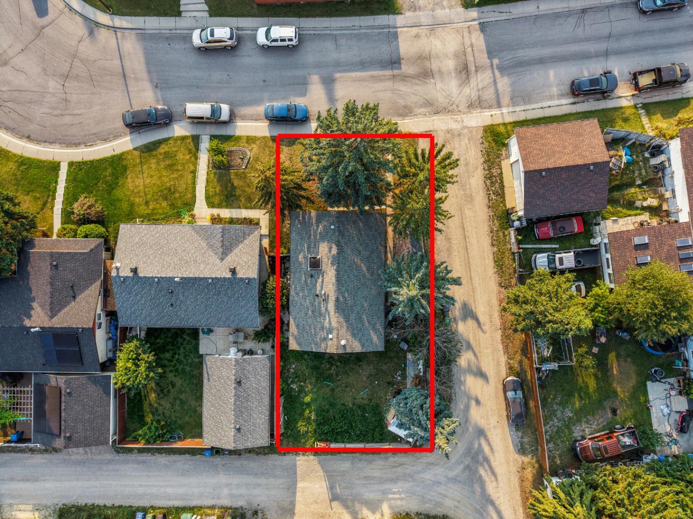259 Manora Crescent NE