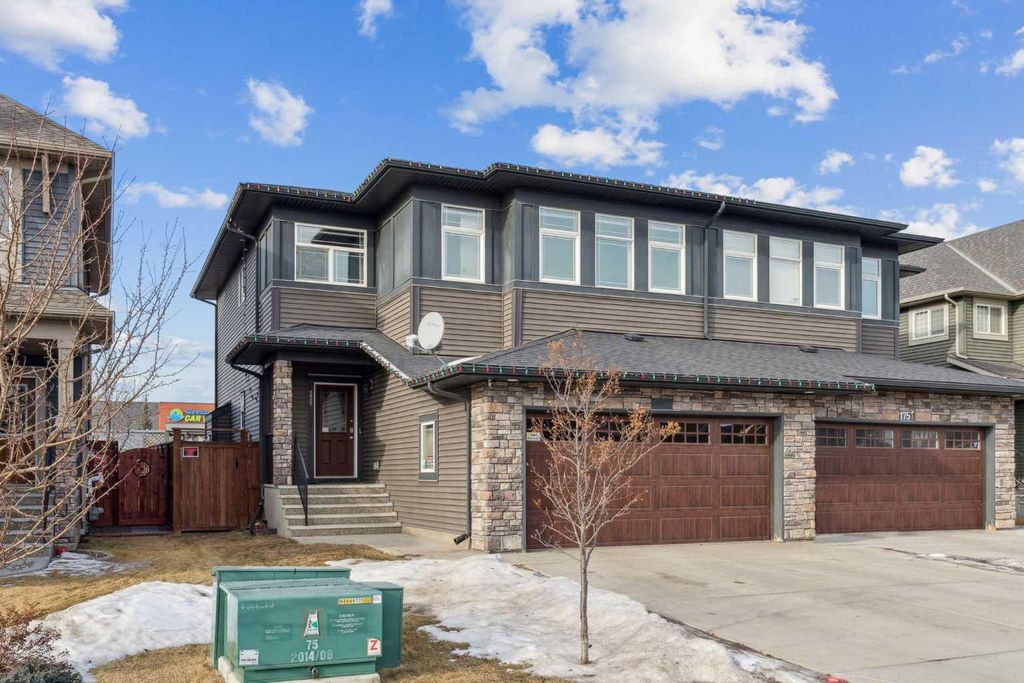 Photo of 171 Kinniburgh Road, Chestermere, AB T1X 0T8 (MLS # A2283811)
