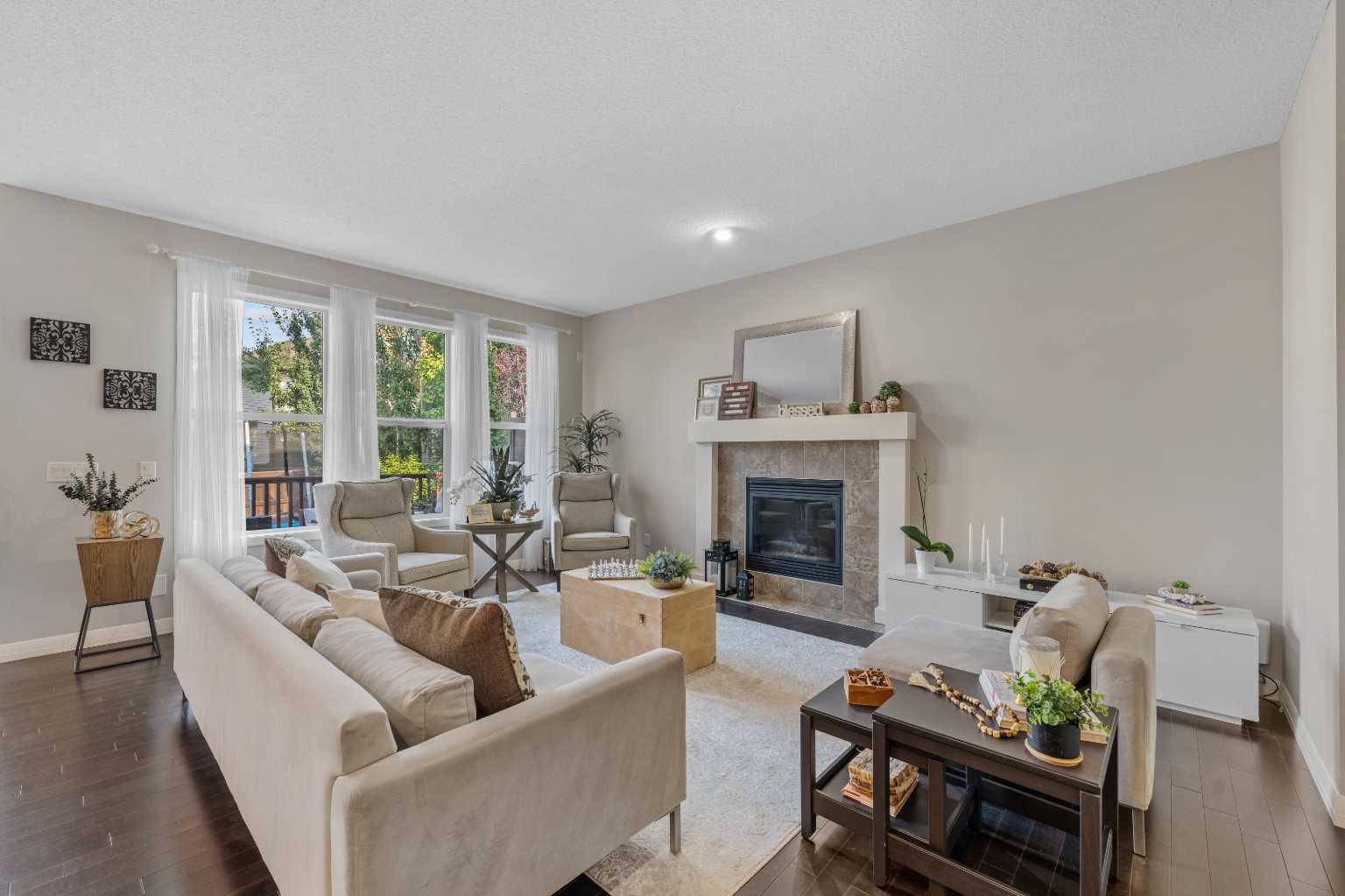 86 Auburn Glen Circle SE