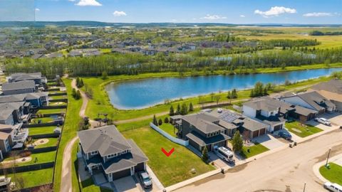 Photo of 73 Valli Close, Sylvan Lake, AB T4S 0P2 (MLS # A2294798)