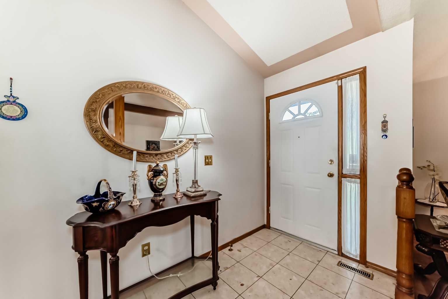 131 Varsity Estates Terrace NW