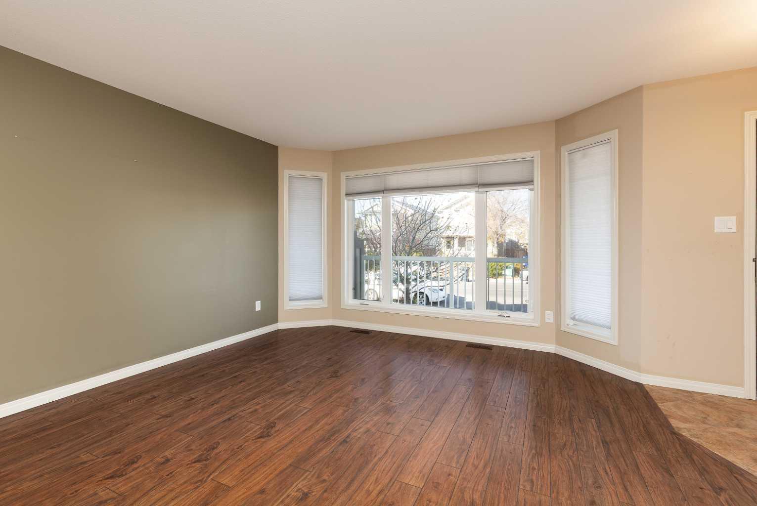 94 Keystone Terrace W