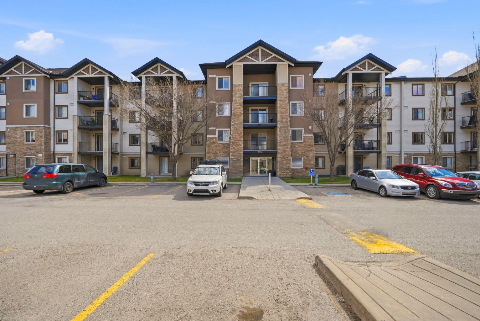 16969 24 Street SW 3211