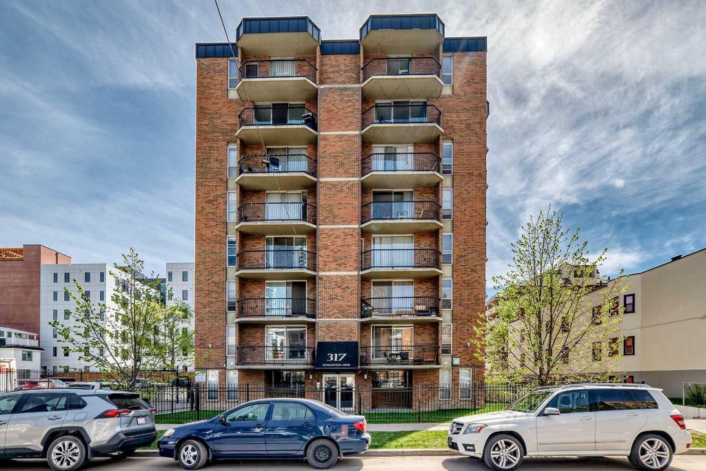 Photo of 317 14 Avenue SW #304, Calgary, AB T2R 0M4 (MLS # A2309588)