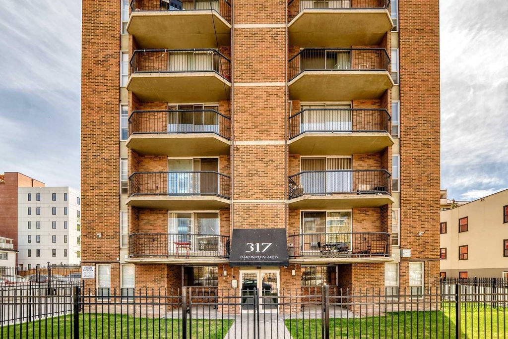 Photo of 317 14 Avenue SW #304, Calgary, AB T2R 0M4 (MLS # A2309588)