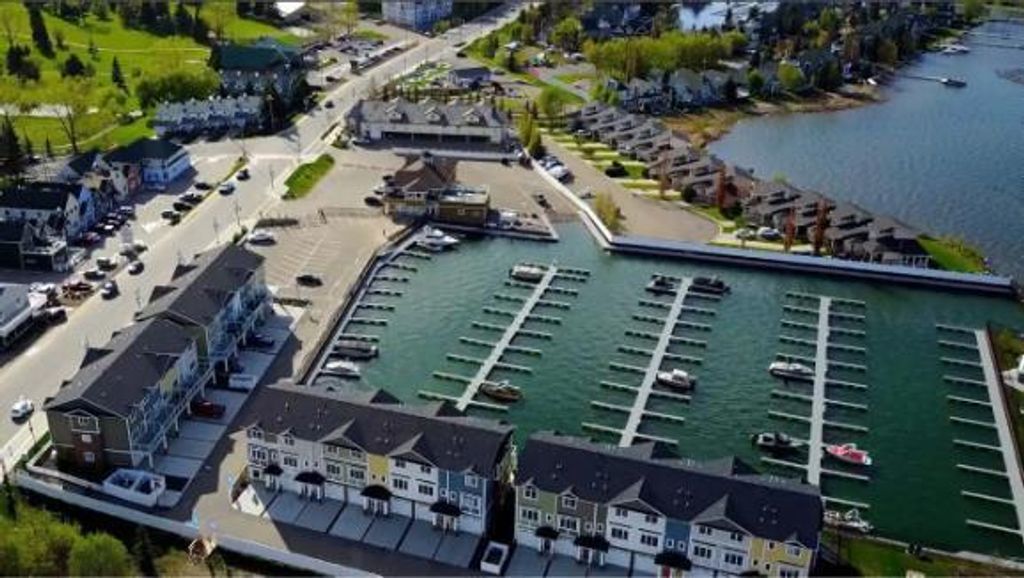Photo of 5230 Lakeshore Drive #23, Sylvan Lake, AB T4S 1Y8 (MLS # A2275770)
