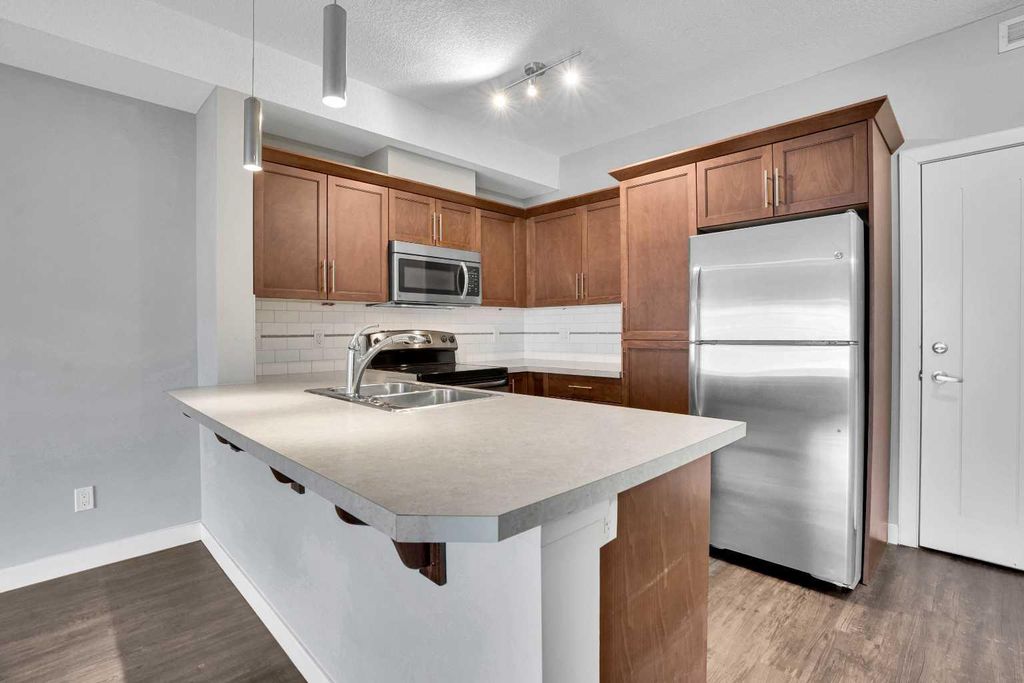 Photo of 20 Royal Oak Plaza NW #319, Calgary, AB T3G 0E6 (MLS # A2292135)