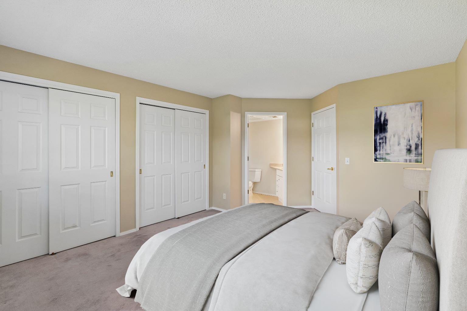 3208 Hawksbrow Point NW 3208