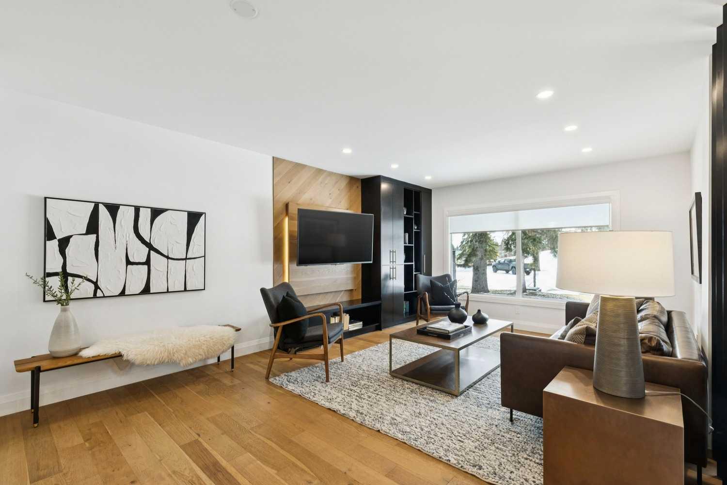 920 Lake Bonavista Green SE