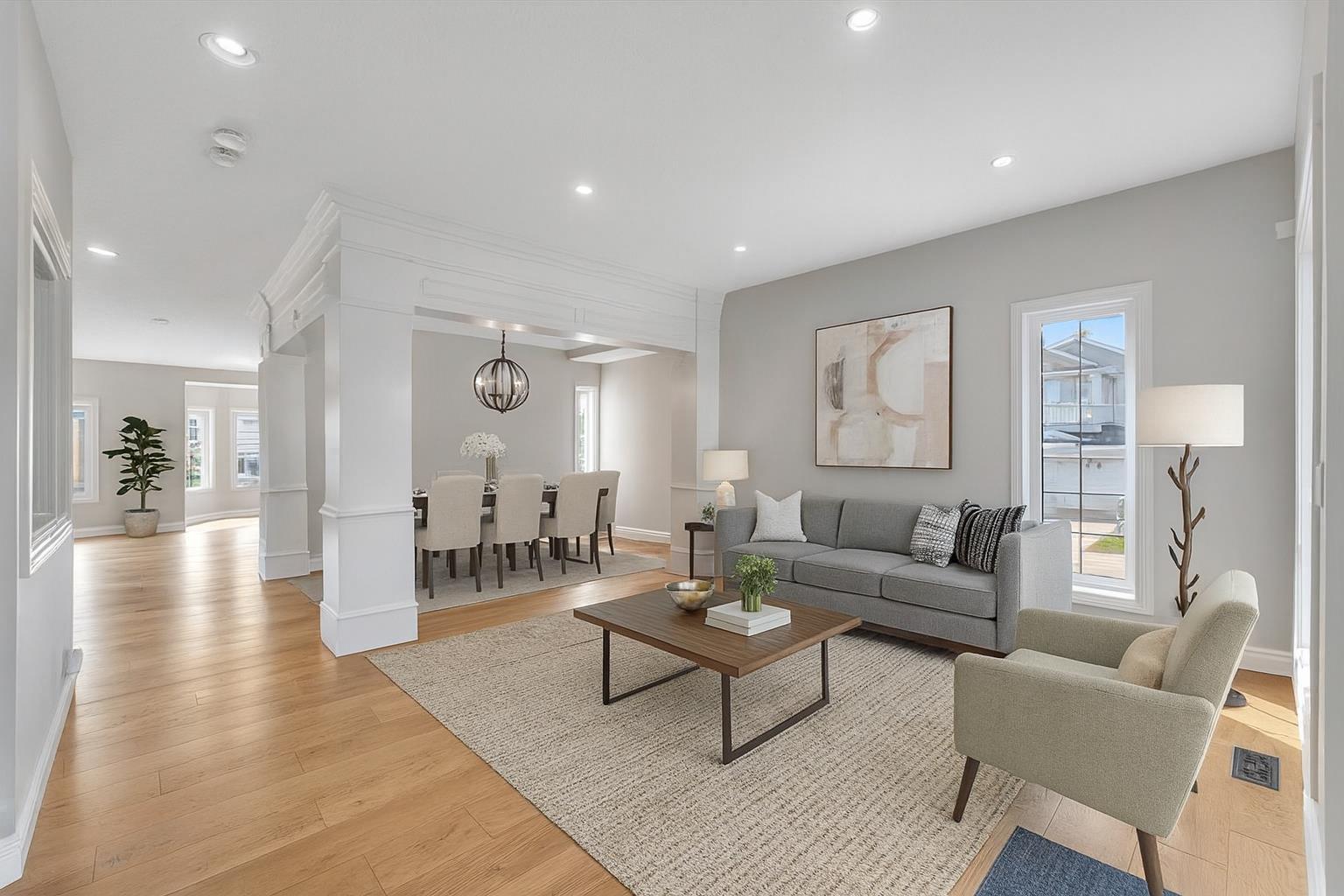 202 Coral Reef Manor NE