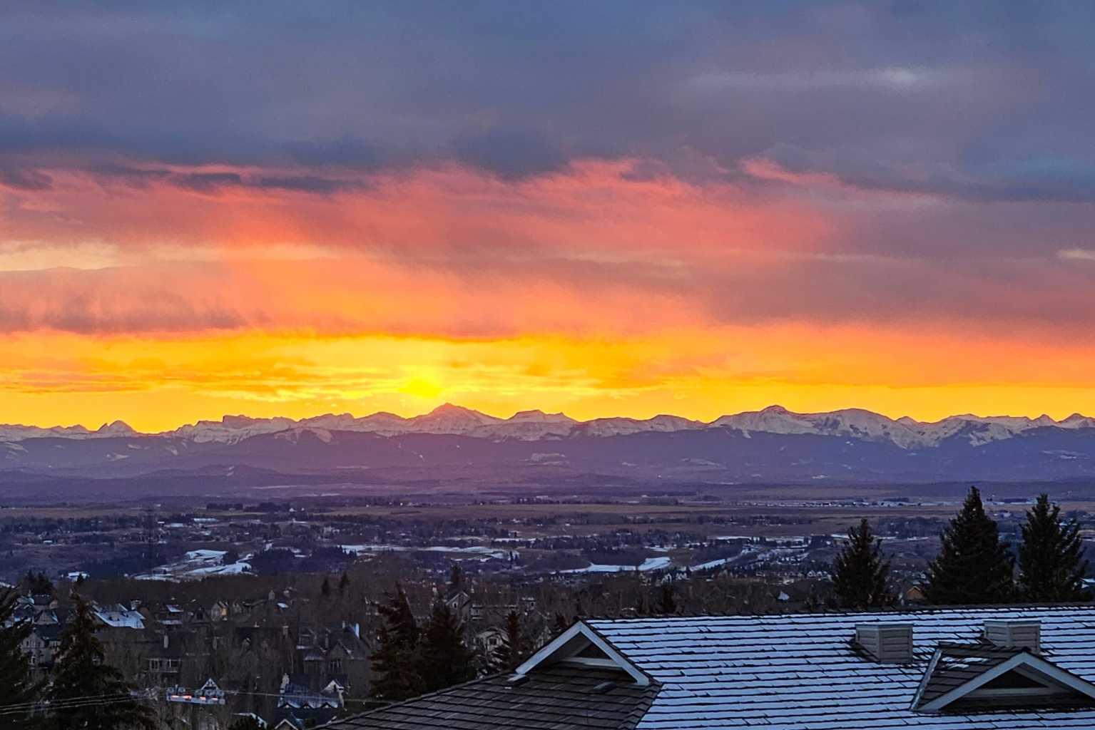 500 Rocky Vista Gardens NW 305