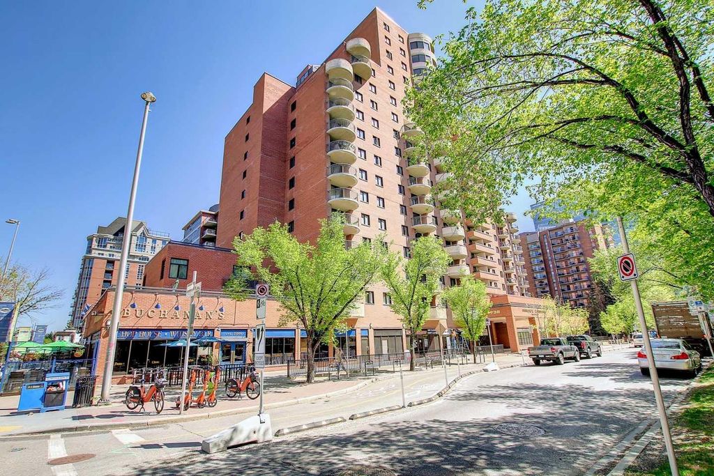 Photo of 738 3 Avenue SW #1211, Calgary, AB T2P 0G7 (MLS # A2304789)