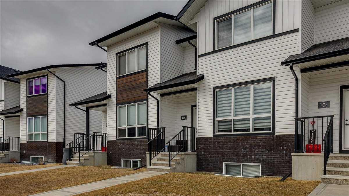 10 Evergreen Way B